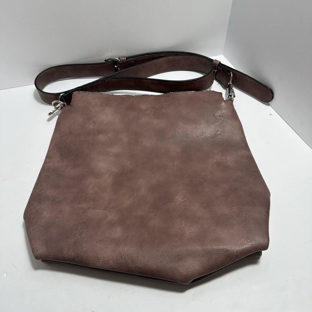 Coco And‎ Carmen Vegan Leather Mauve Crossbody Handbag